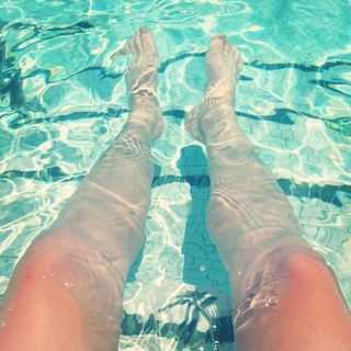 Hanna Mangan Lawrence feet photo 3