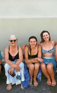 Hanna Mangan Lawrence feet photo 7