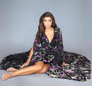 Hannah Ann Sluss feet photo 12