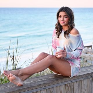 Hannah Ann Sluss feet photo 16