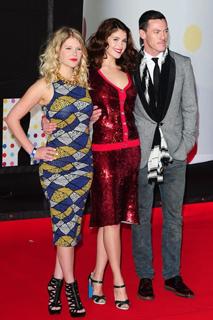 Hannah Arterton feet photo 1