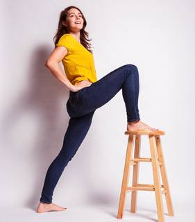 Hannah Barefoot feet photo 6