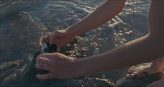 Hannah Barefoot feet photo 1