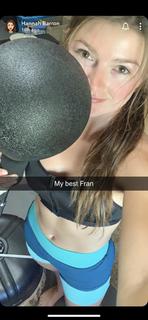 Hannah Barron feet photo thumbnail