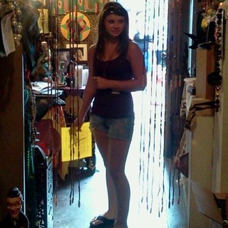 Hannah Barron feet photo thumbnail