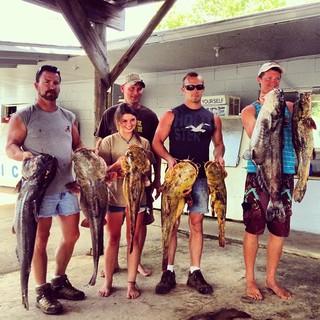 Hannah Barron feet photo thumbnail