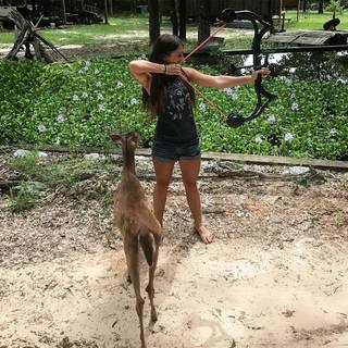 Hannah Barron feet photo thumbnail