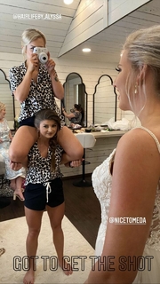 Hannah Barron feet photo thumbnail