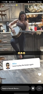 Hannah Barron feet photo thumbnail