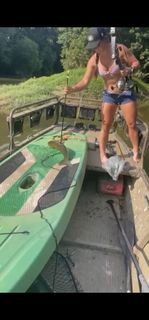 Hannah Barron feet photo thumbnail