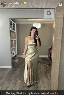 Hannah Barron feet photo thumbnail