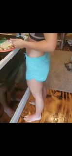 Hannah Barron feet photo 3