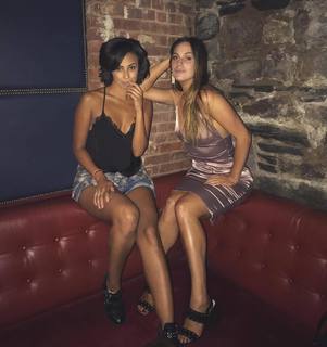 Hannah Berner feet photo thumbnail