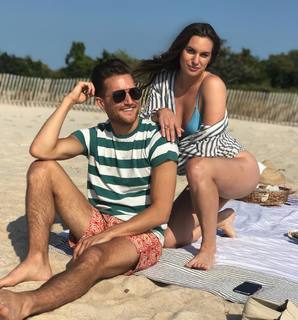 Hannah Berner feet photo thumbnail