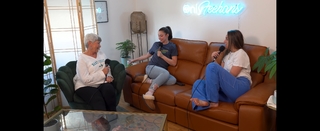 Hannah Berner feet photo thumbnail