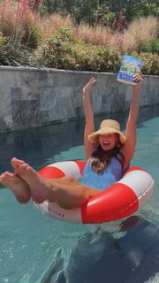 Hannah Brown feet photo 5