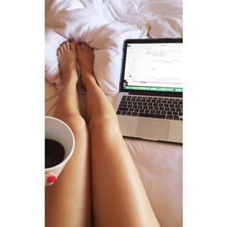 Hannah Cranston feet photo 13