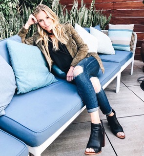 Hannah Cranston feet photo 7