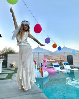 Hannah Cranston feet photo 7