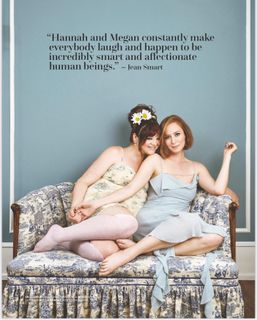 Hannah Einbinder feet photo 2