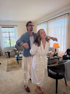 Hannah Einbinder feet photo 1