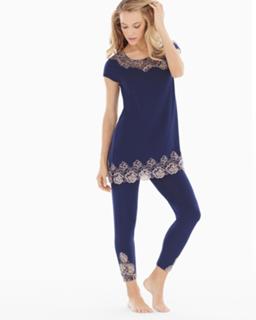 Hannah Ferguson feet photo thumbnail