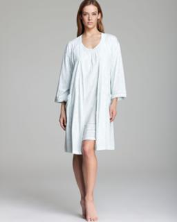 Hannah Ferguson feet photo thumbnail