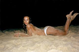 Hannah Ferguson feet photo thumbnail