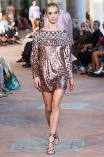 Hannah Ferguson feet photo thumbnail