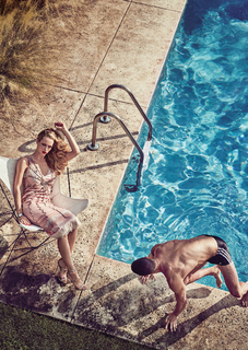 Hannah Ferguson feet photo thumbnail