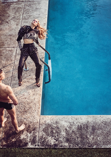 Hannah Ferguson feet photo thumbnail