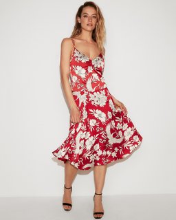 Hannah Ferguson feet photo thumbnail