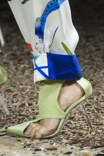 Hannah Ferguson feet photo thumbnail