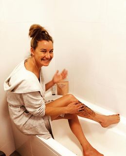 Hannah Ferrier feet photo 1