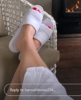 Hannah Ferrier feet photo 12