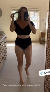 Hannah Ferrier feet photo 5