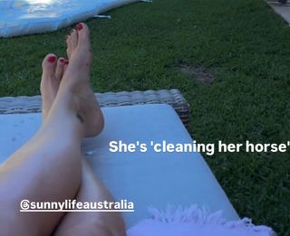 Hannah Ferrier feet photo 4