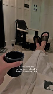 Hannah Godwin feet photo 14