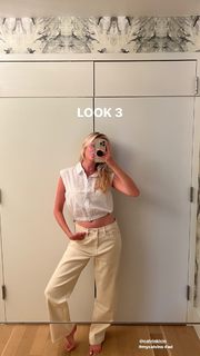 Hannah Godwin feet photo 5