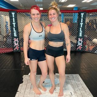 Hannah Goldy feet photo 8