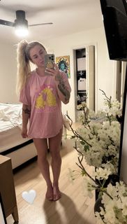 Hannah Goldy feet photo 9