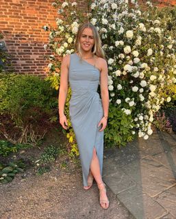 Hannah Hampton feet photo 19