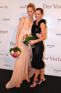 Hannah Herzsprung feet photo 17