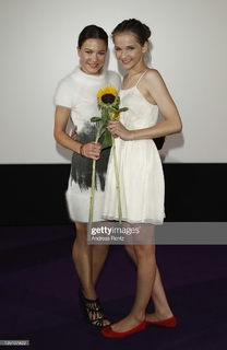 Hannah Herzsprung feet photo 11