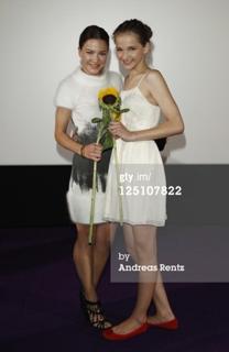 Hannah Herzsprung feet photo 2