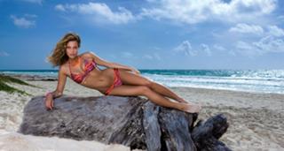 Hannah Jeter feet photo thumbnail