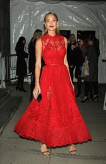 Hannah Jeter feet photo thumbnail