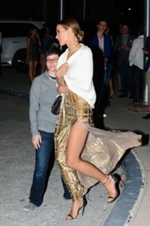 Hannah Jeter feet photo thumbnail