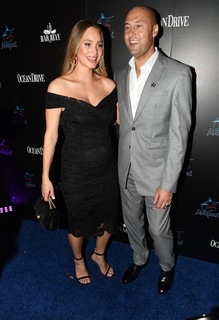 Hannah Jeter feet photo thumbnail