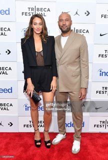 Hannah Jeter feet photo thumbnail